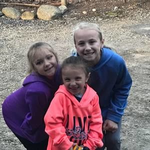 Meet your Posher, Kara